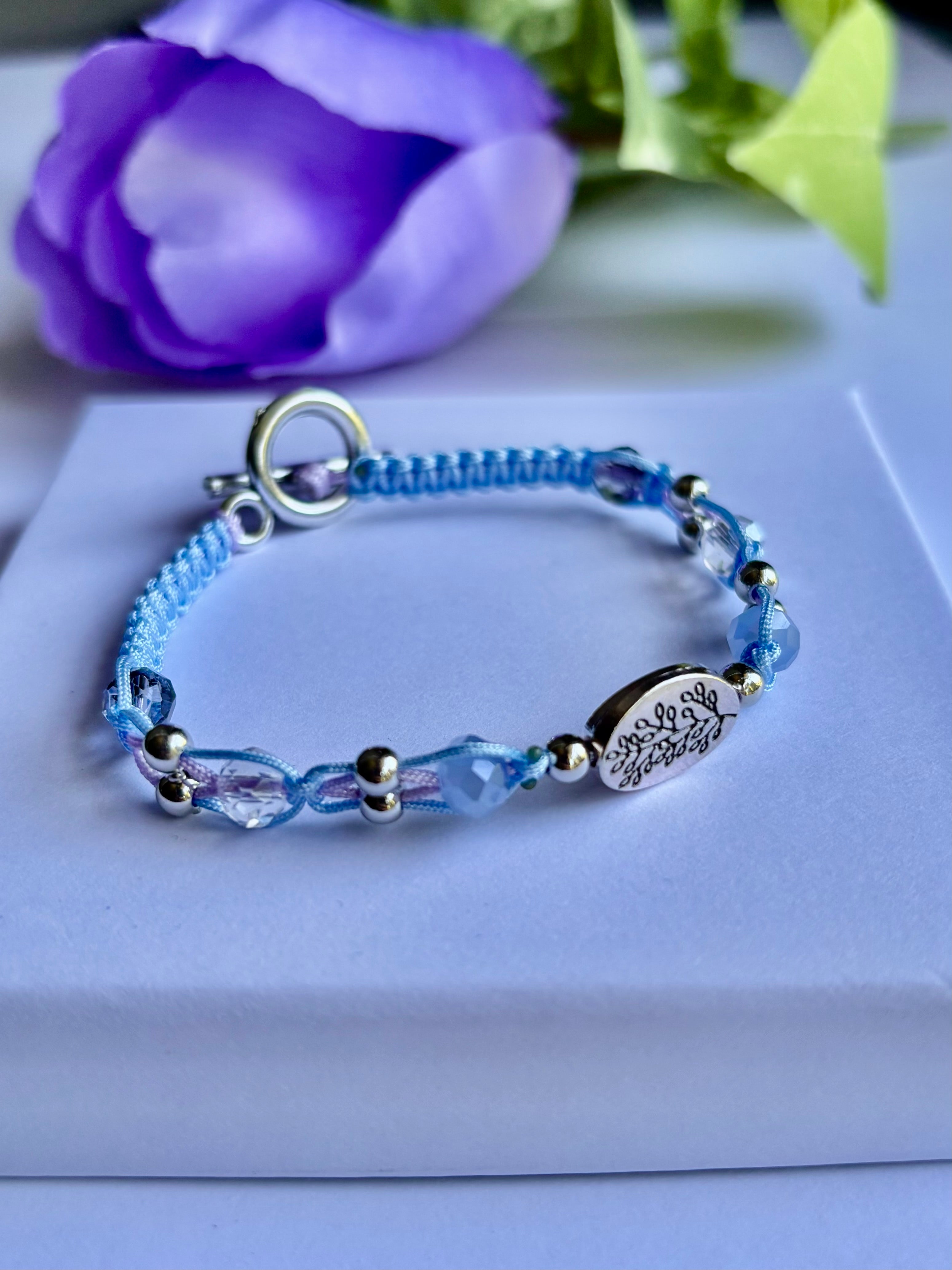 Leaf Charm Bracelet