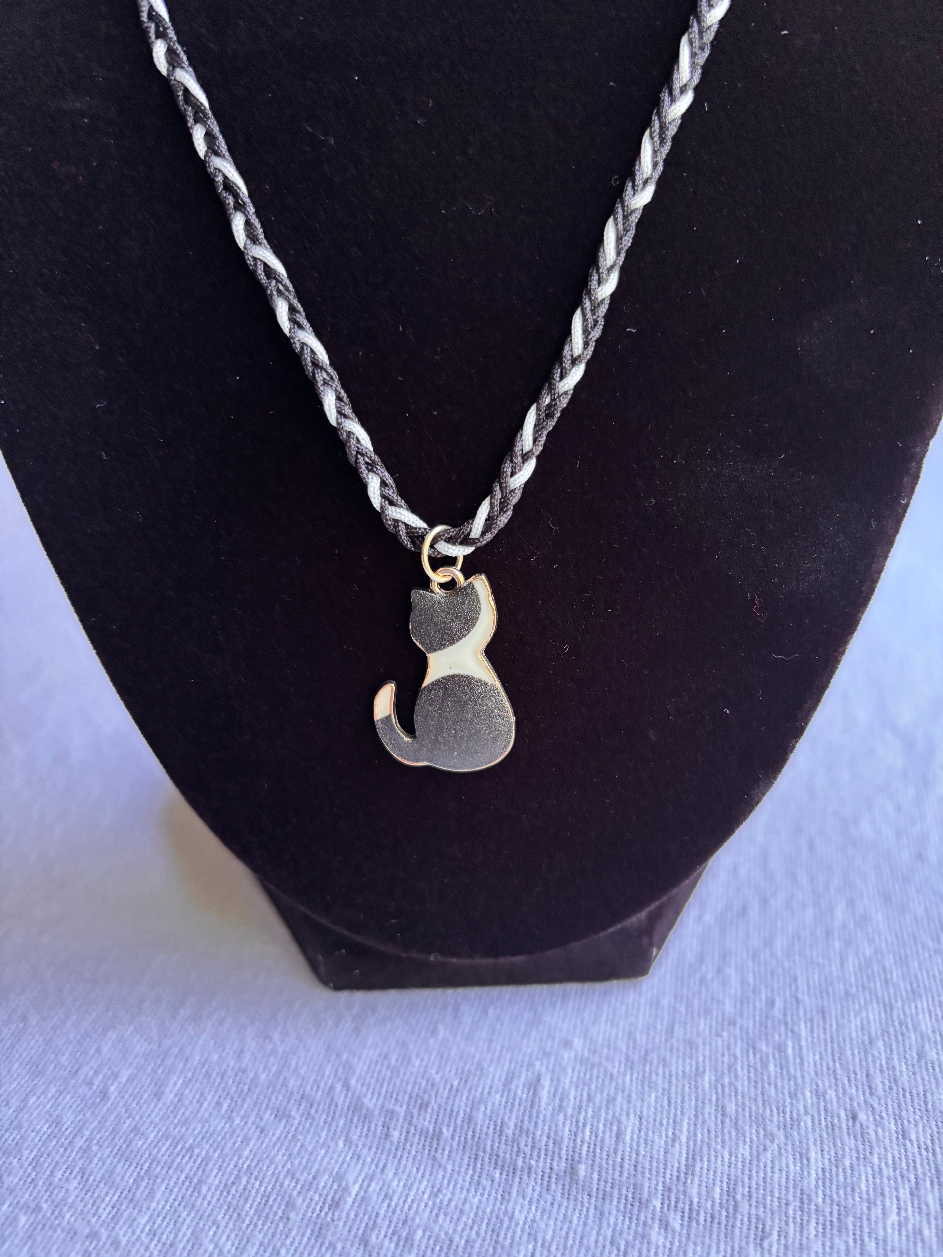 Black & White Kitty Charm Set