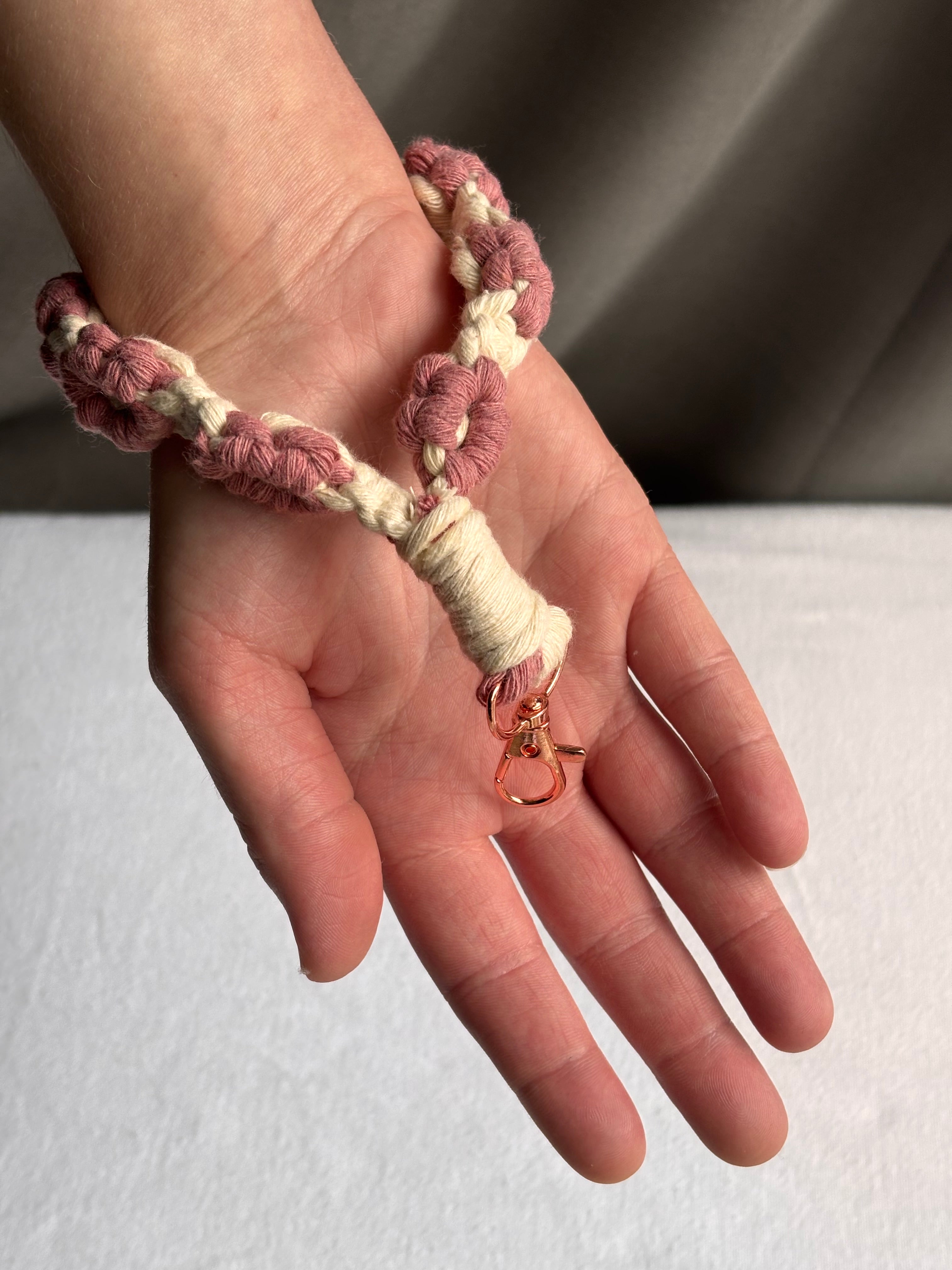 Pink Daisy Wristlet Keychain
