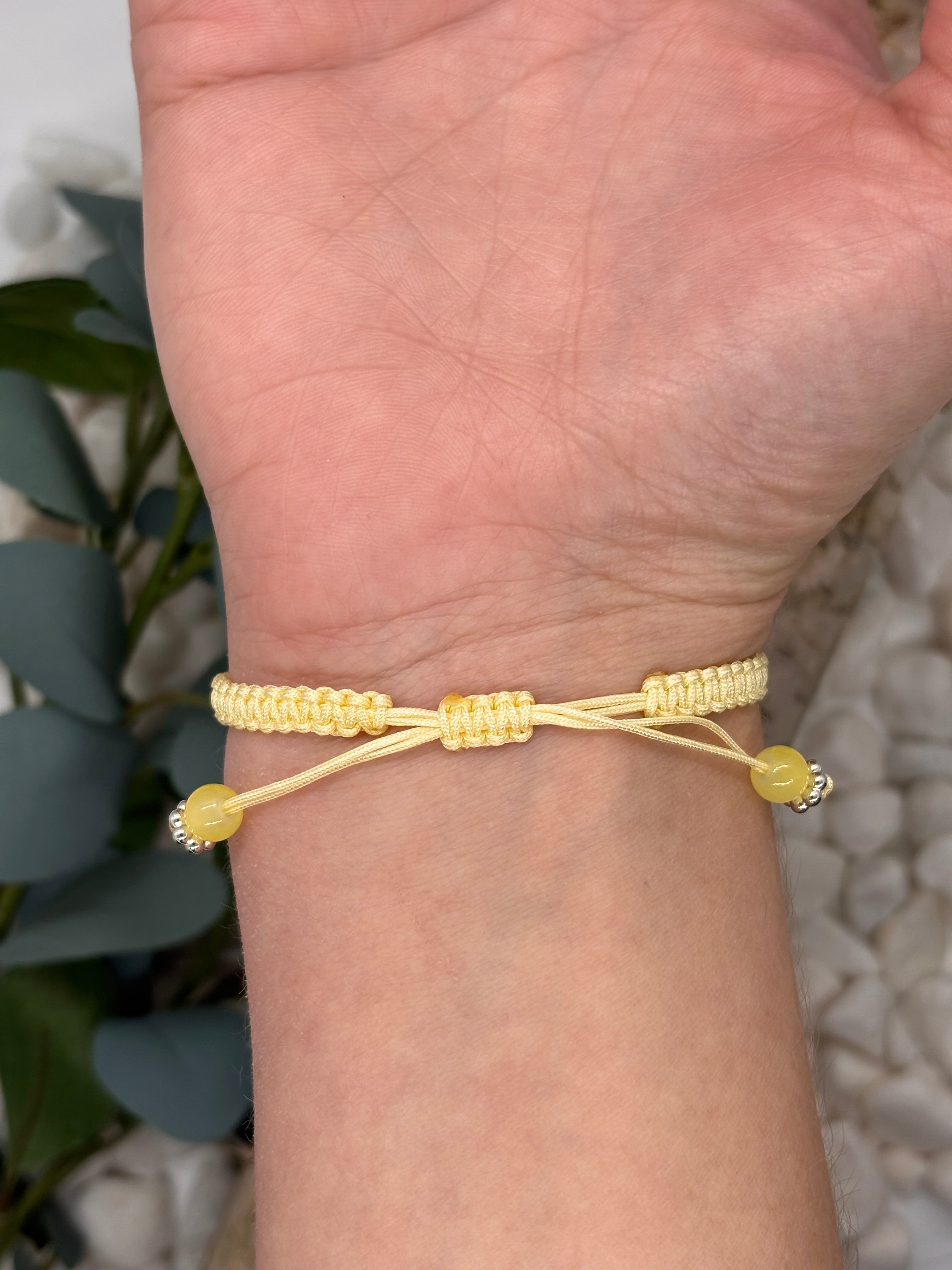 Diamond Pattern Beaded Bracelet