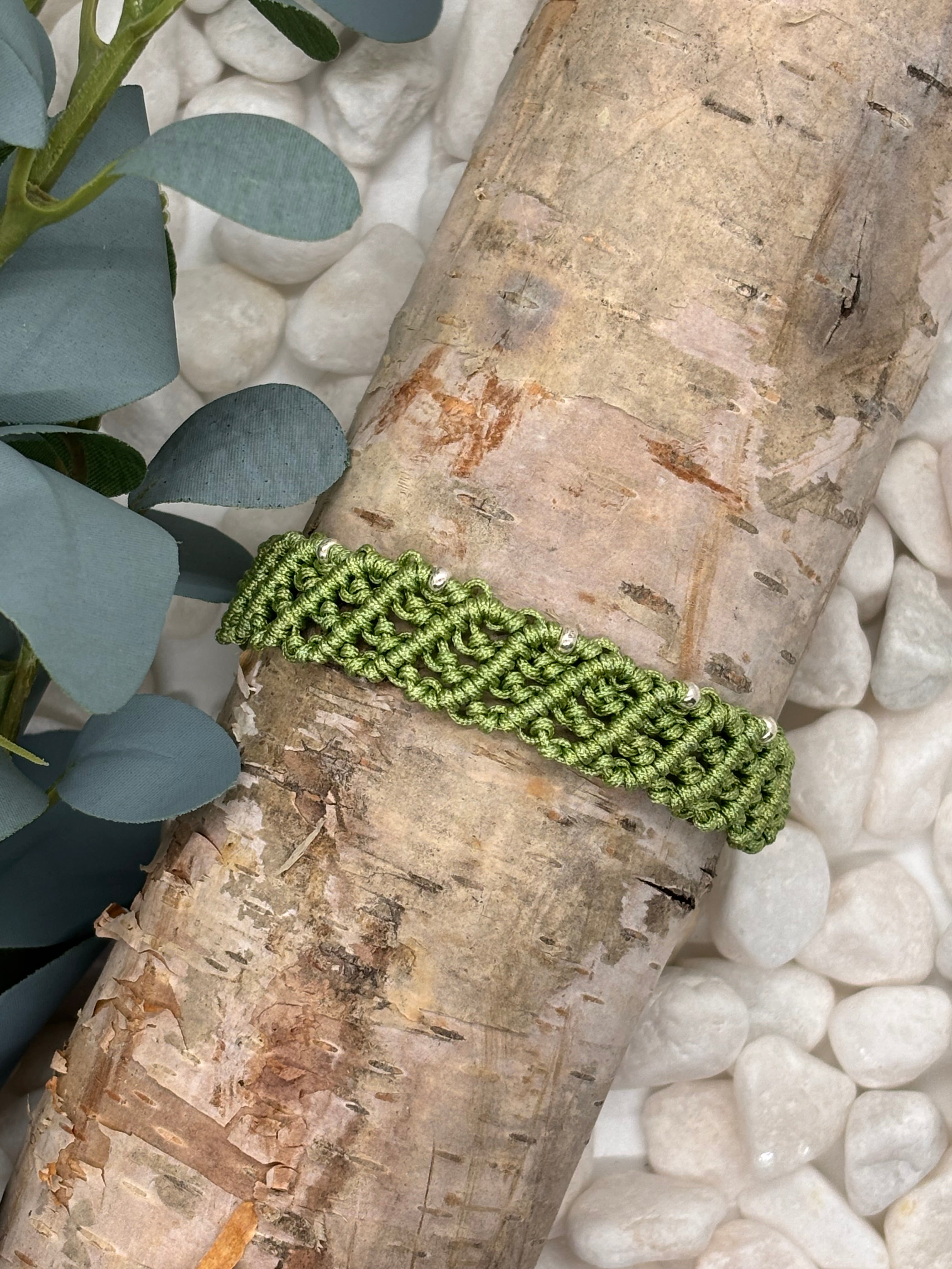 Wavy Pattern Bracelet